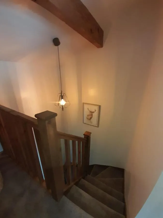 South View Farm Cottage 1 Bed Bradford  Bradford (West Yorkshire)
